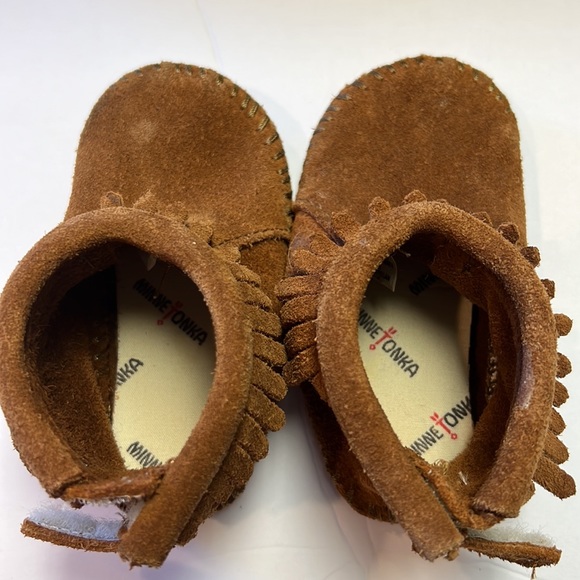 Minnetonka moccasins - Picture 5 of 6